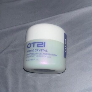 Hydro Crystal Lightweight Gel Moisturizer - White